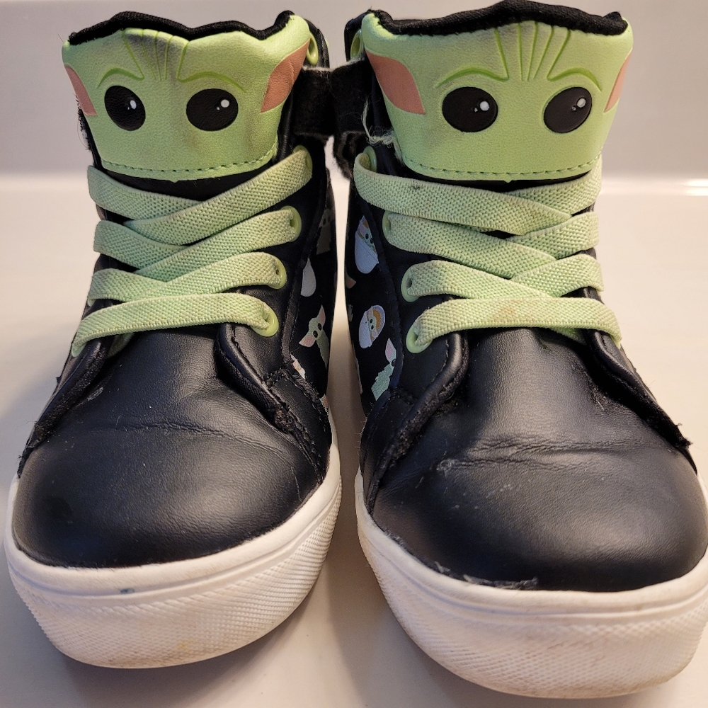 GROGU (The Child) The Mandalorian STAR WARS DISNEY Hi-top Sneakers Kids Size 10 - Picture 11 of 14
